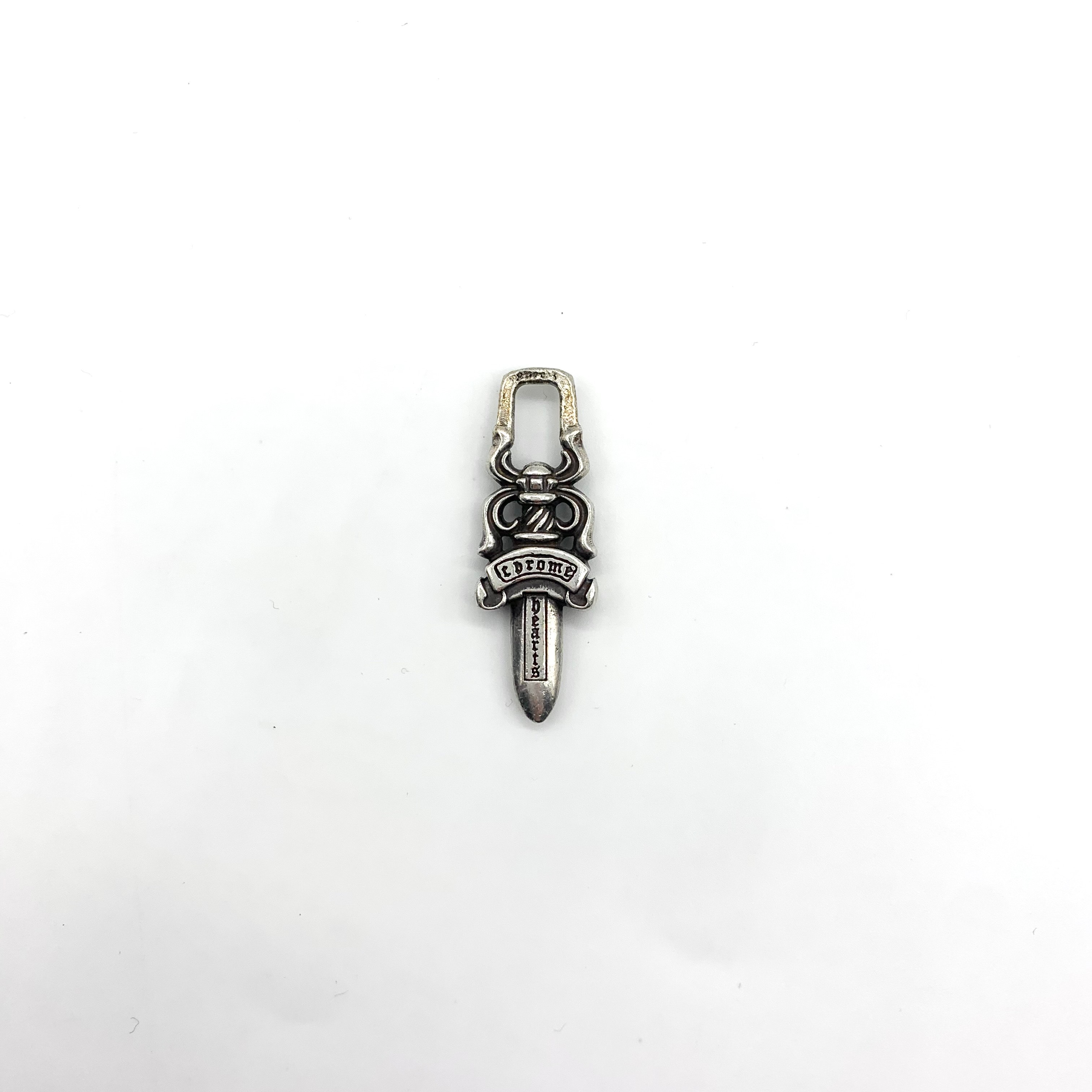 Chrome Hearts #5 Dagger Charm Zip 1 "Silver"