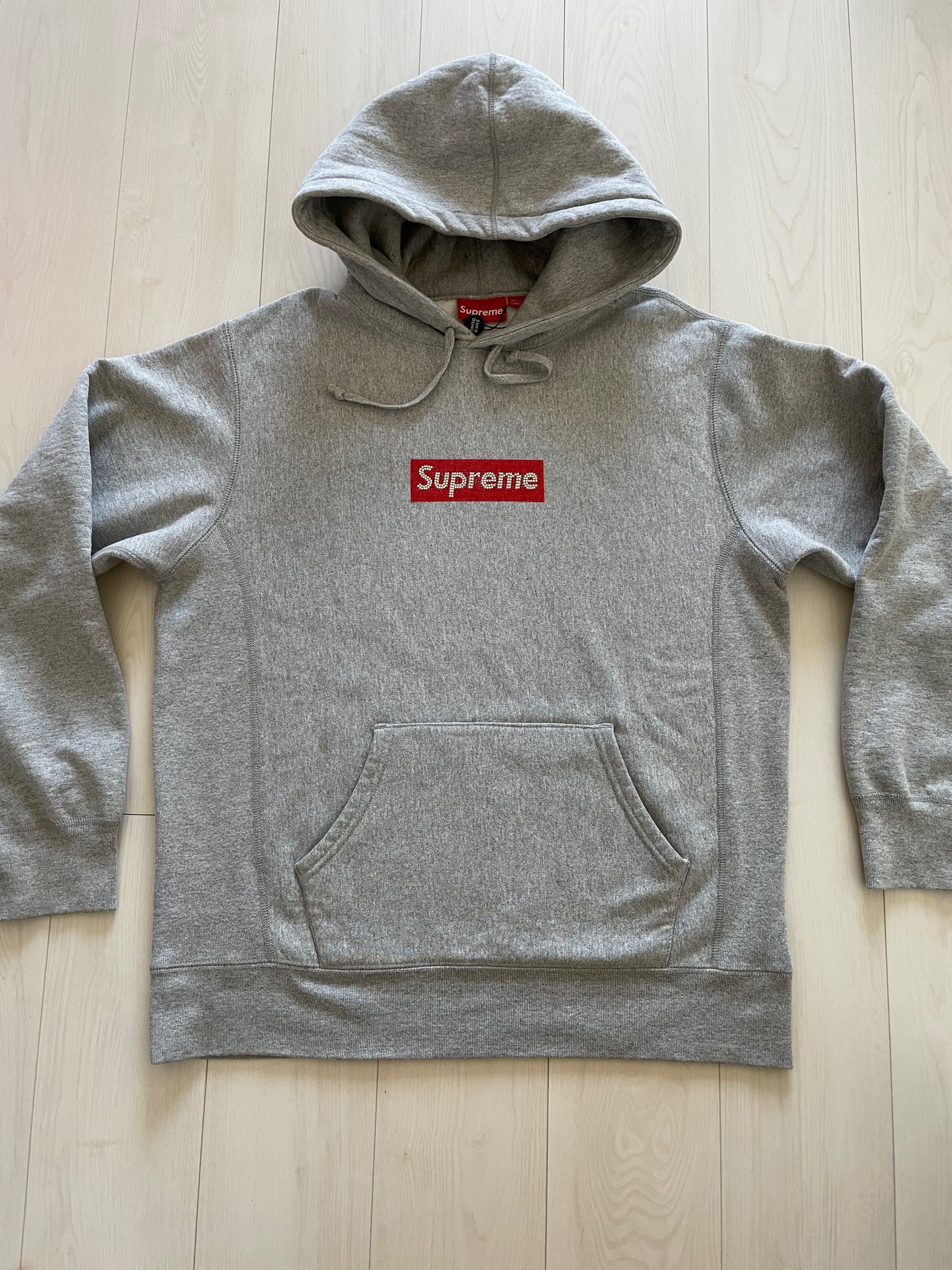 Supreme / Swarovski® Box Logo Hooded Sweeatshirt "Grey"