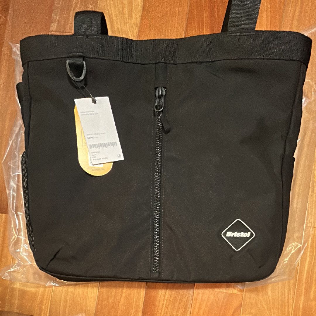 サンローラン(SAINT LAURENT) バッグ・財布 人気の新作/中古通販