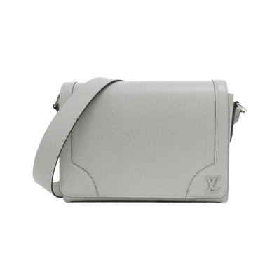 ルイヴィトン タイガ ニュー フラップ メッセンジャー M30813 ショルダーバッグ