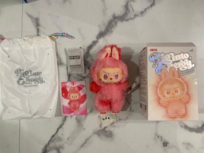 POP MART THE MONSTERS (LABUBU) Big into Energy Series Plush Pendant LOVE