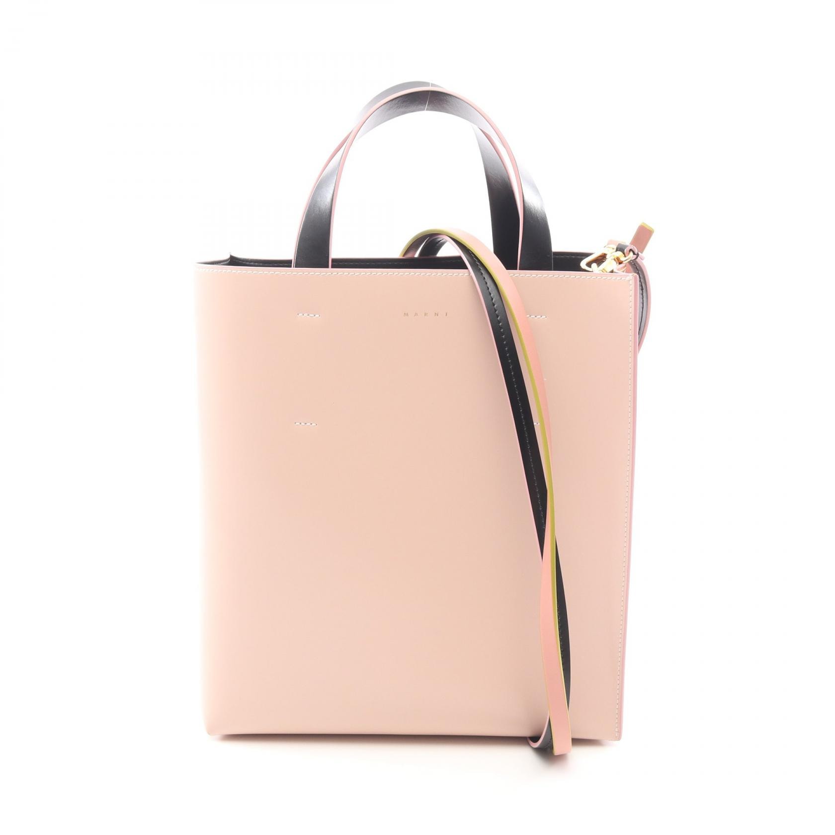 マルニ MARNI MUSEO ミュゼオ トートバッグ バッグ レザー レディース ピンク系 / オレンジ系 / ブラック系 【中古】