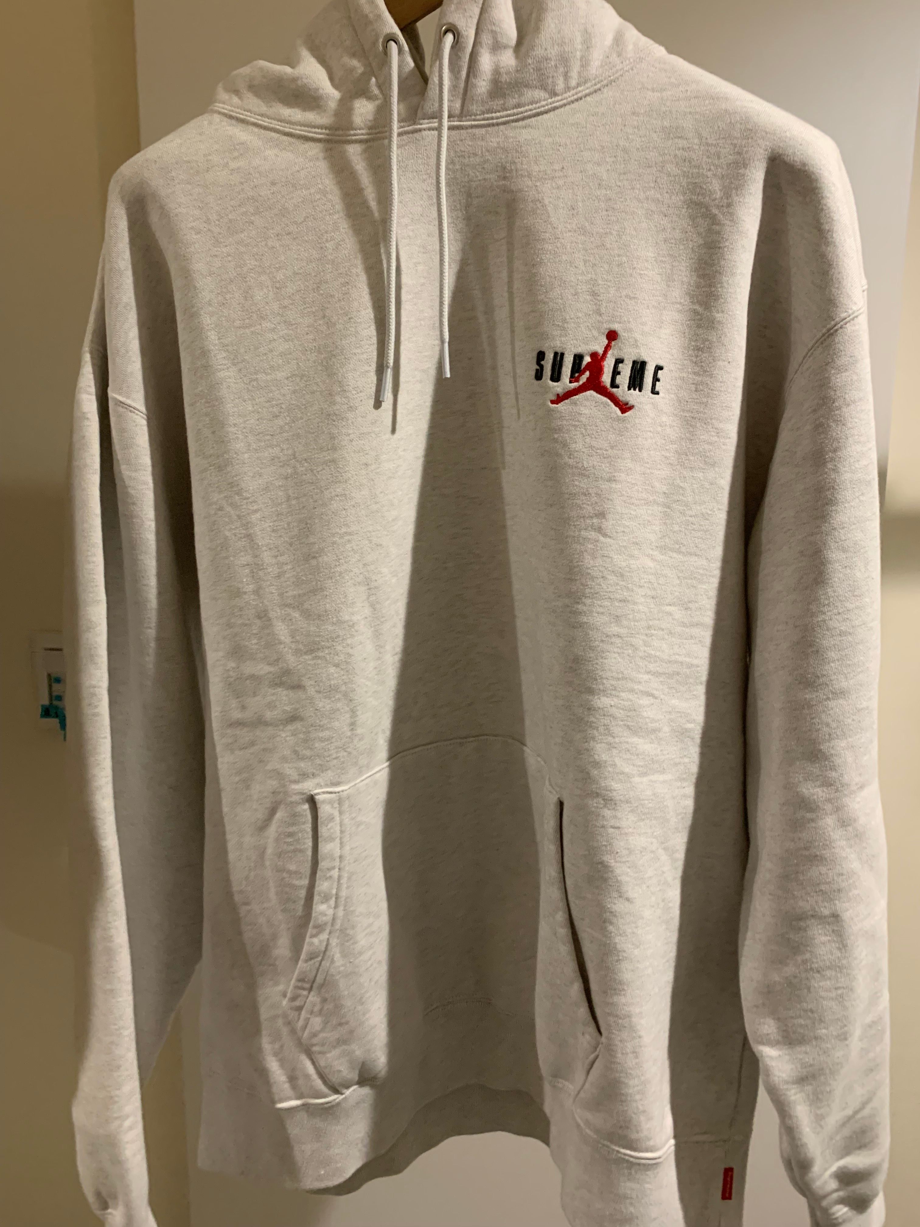 Supreme x Jordan Hooded Sweatshirt "Ash Grey" HF0836-051
