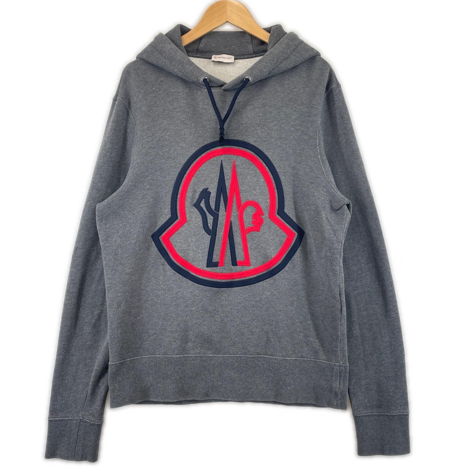 美品 モンクレール
 パーカー MAGLIA グレー メンズ S