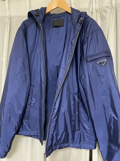 プラダ ナイロンジャケット
