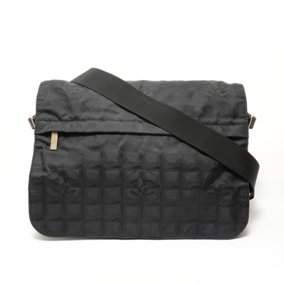 シャネル CHANEL 10番台 2005-2006 ニュートラベルライン 金具ゴールド ショルダーバッグ【中古】