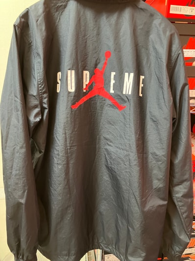 Supreme x Jordan Coaches Jacket "Black"