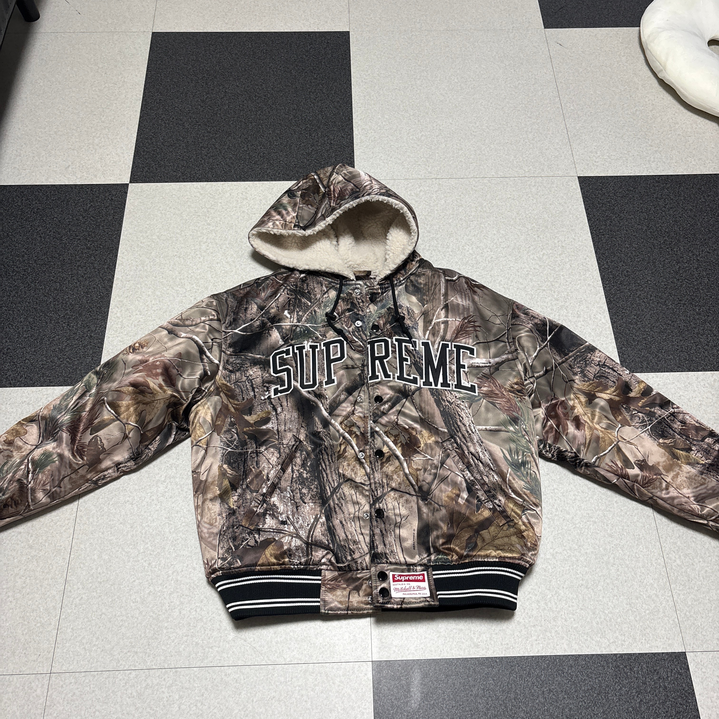 Supreme x Mitchell & Ness Lined Hooded Satin Varsity Jacket "Realtree AP Camo"