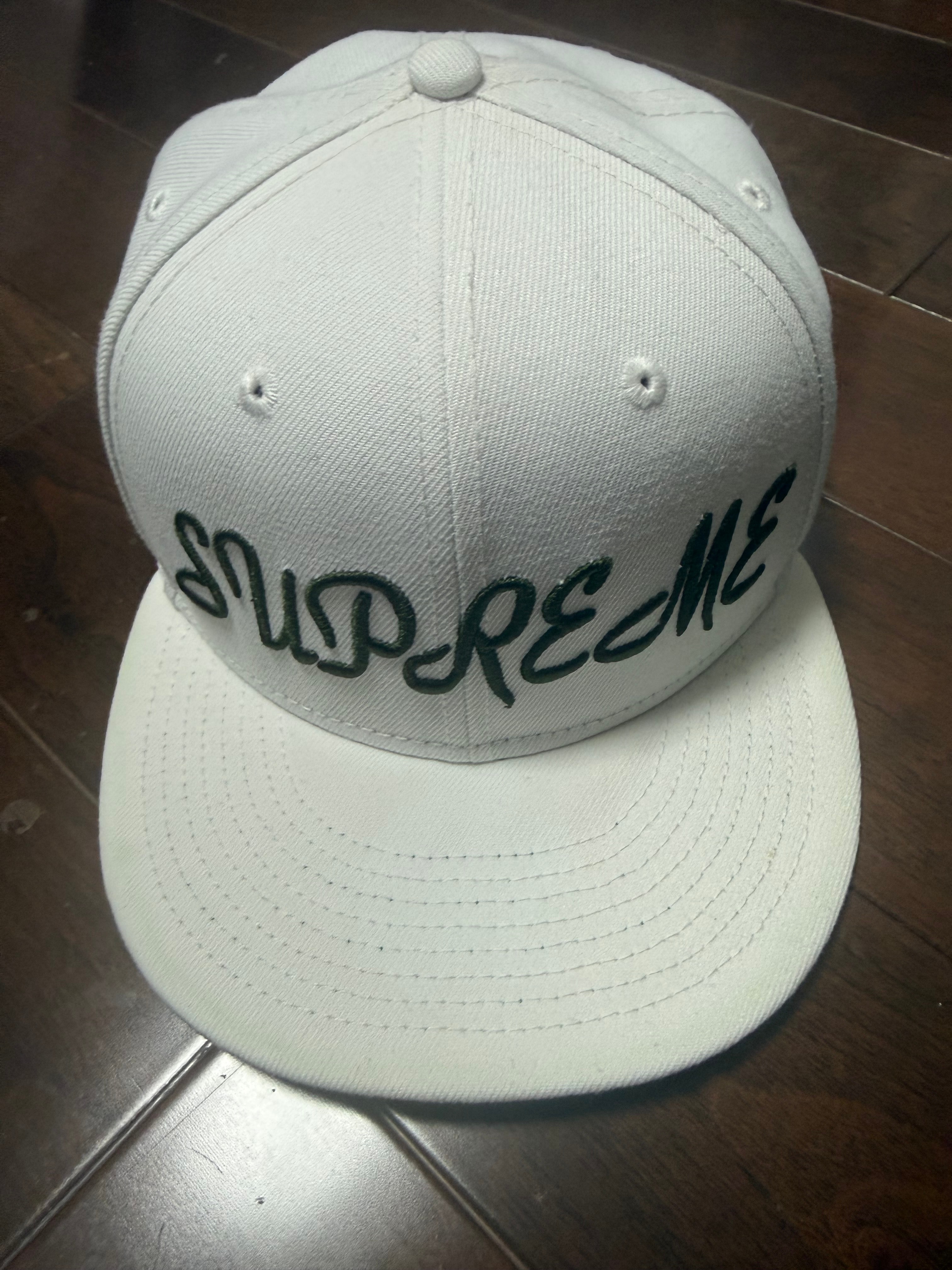 Supreme Script New Era 