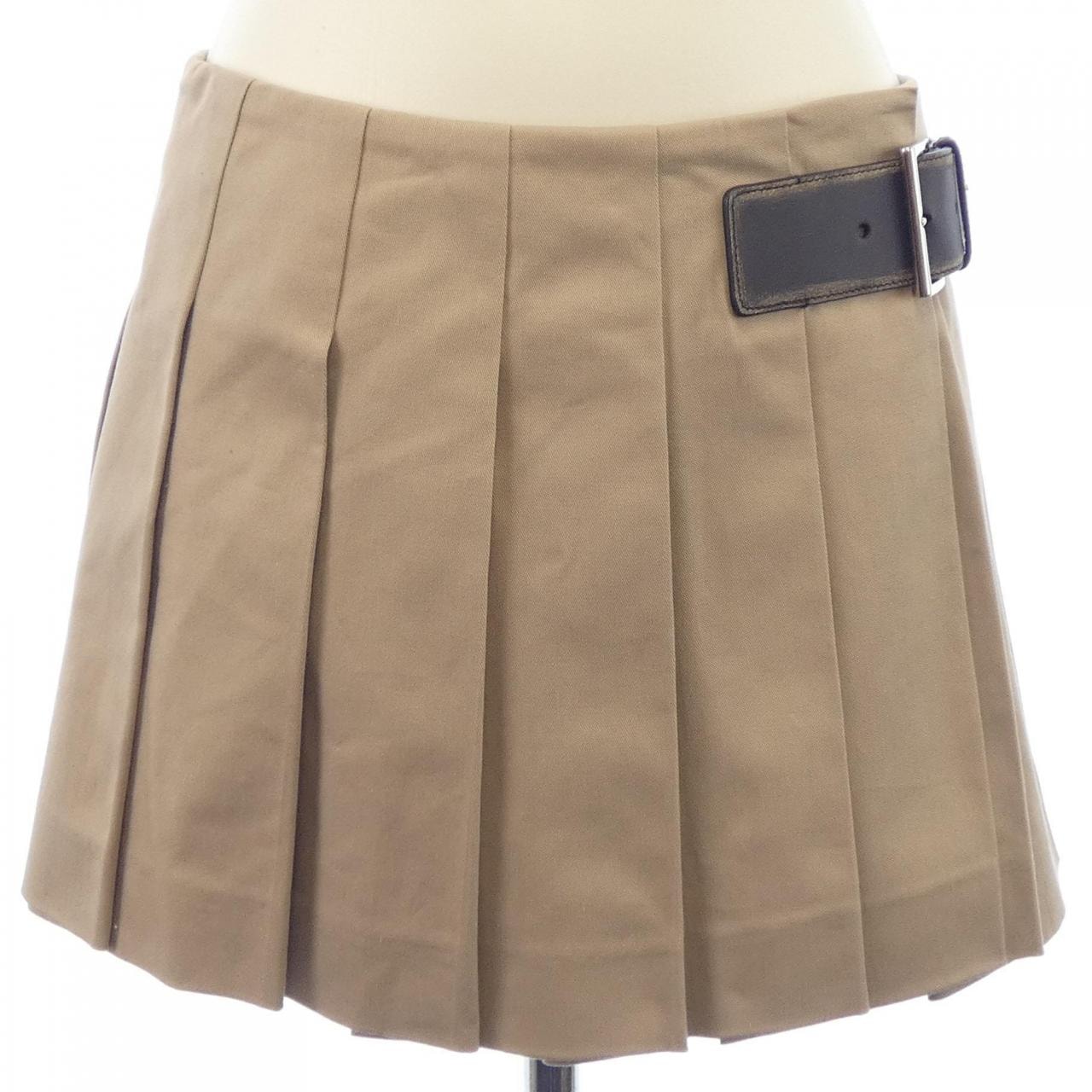 プラダ PRADA トライアングルロゴ P123UE S221 108I スカート
