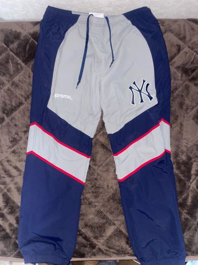Supreme New York YankeesTM Track Pant "Navy"