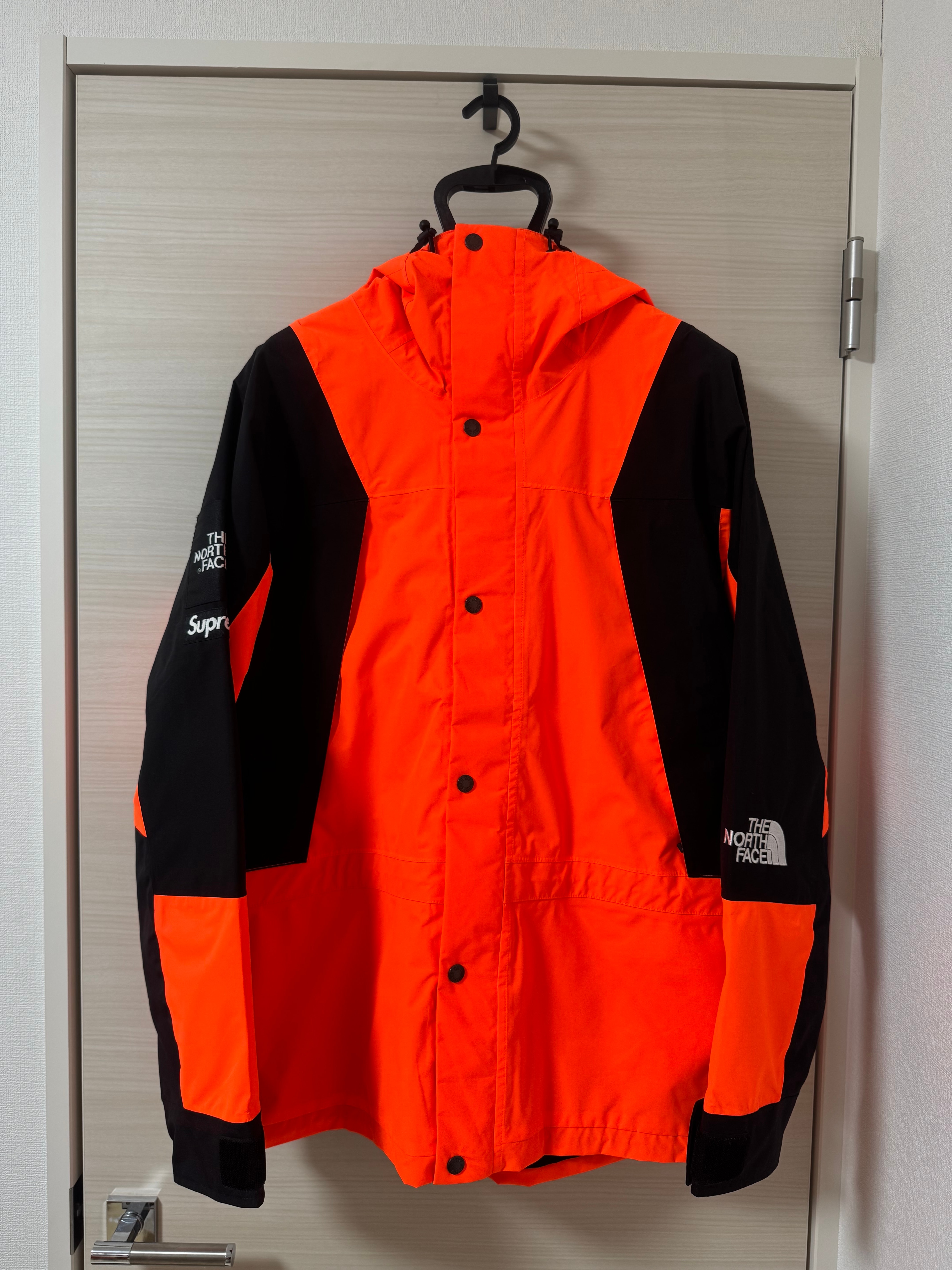 Supreme x The North Face Mountain Light Jacket "Power Orange"