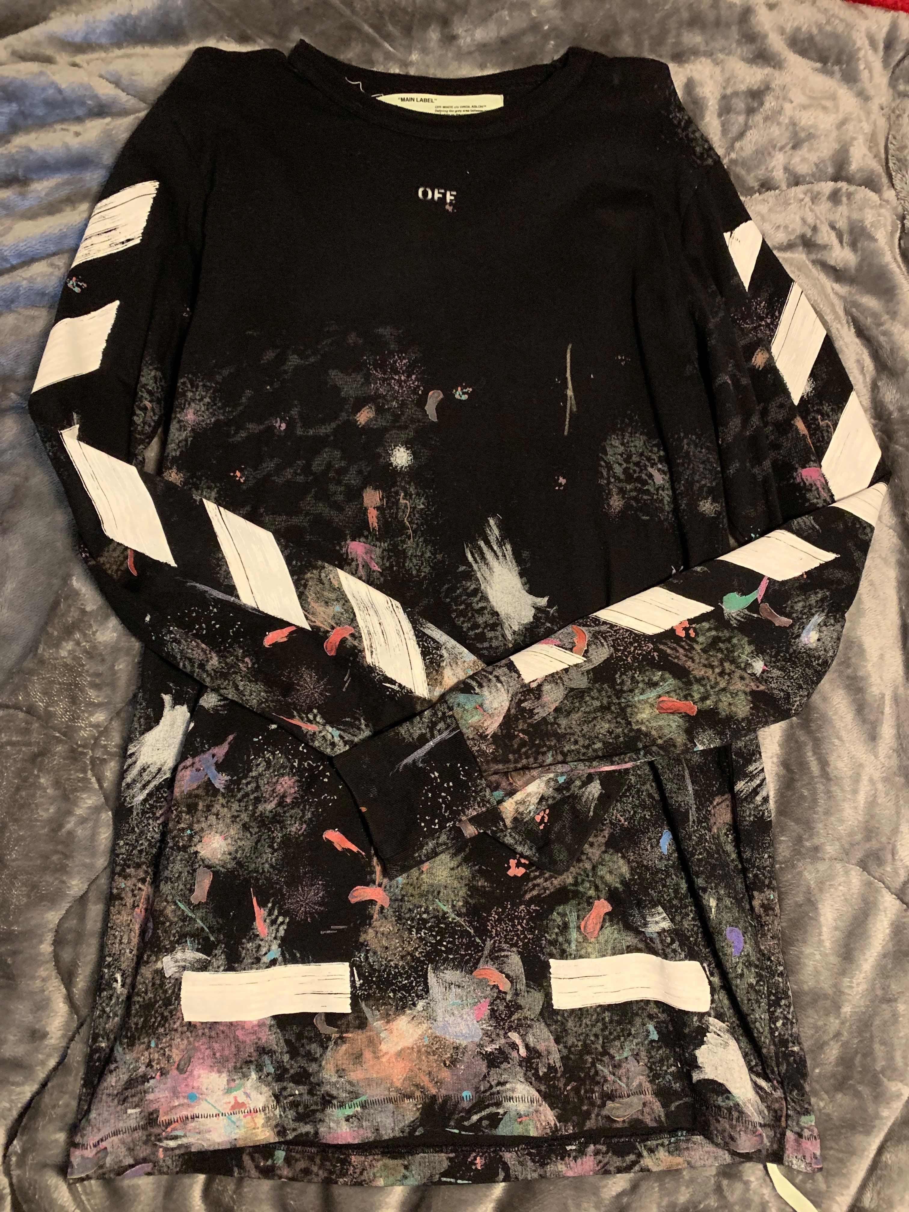 オフホワイト ギャラクシープリントロングスリーブカットソー