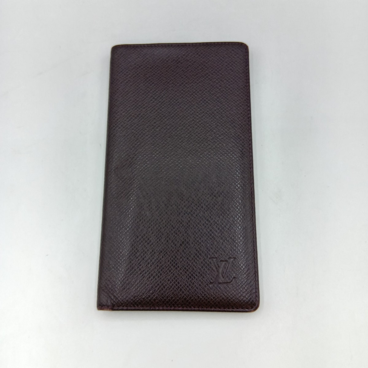 LOUIS VUITTON ルイヴィトン タイガ ポルトバルールカルトクレディ 札入れ 長財布 M30396 アカジュ