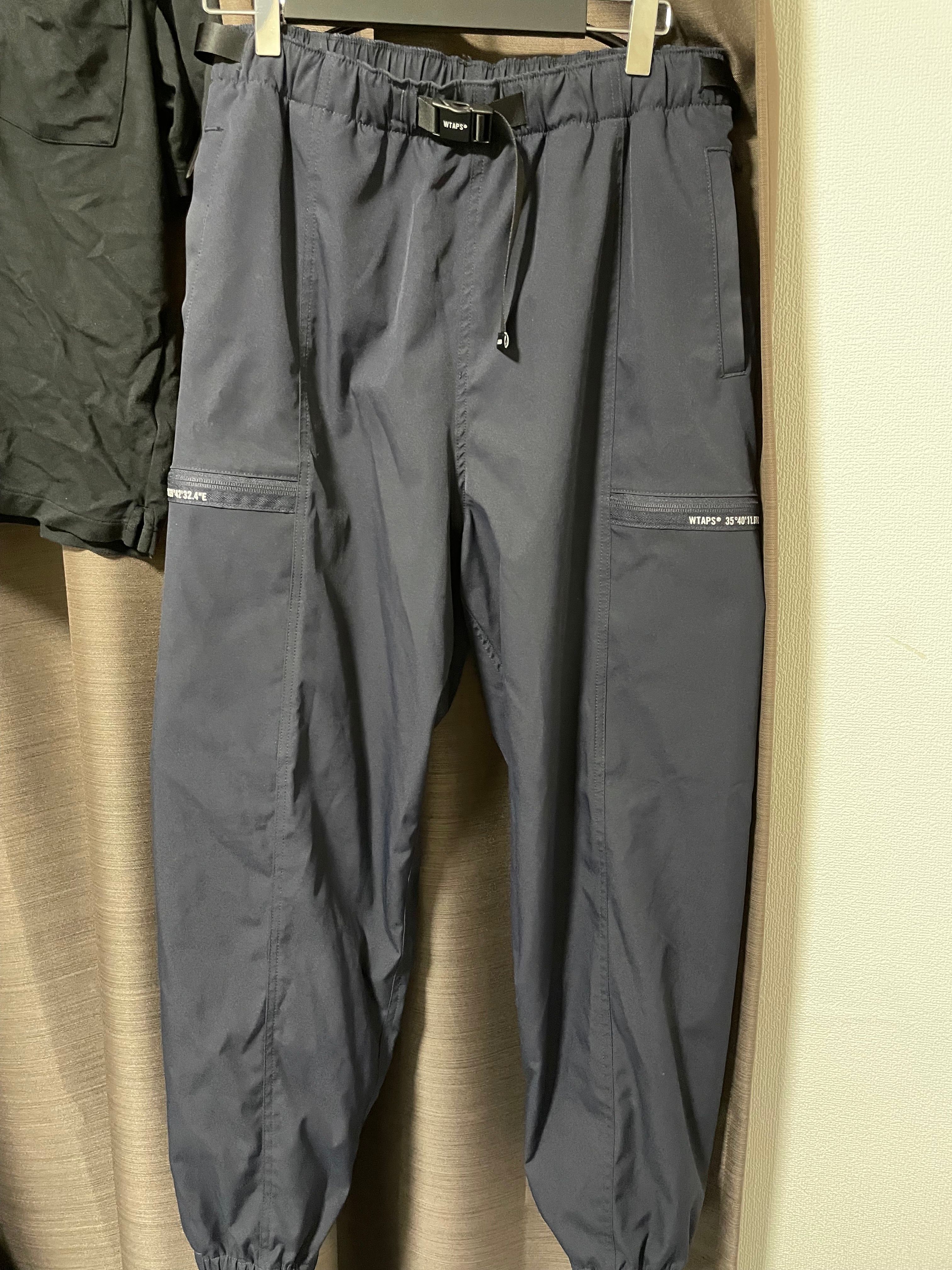 WTAPS 20SS TRACKS トラックパンツ WTAPS 20SS TRACKS トラックパンツ 13120560-b.jpg