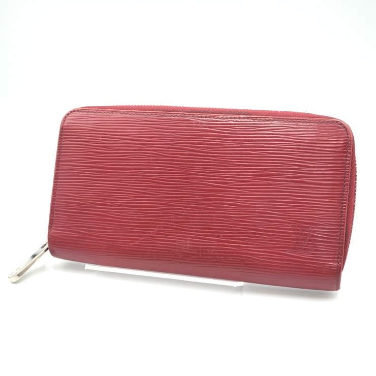 LOUIS VUITTON(ルイ・ヴィトン)ジッピーウォレット エピ ラウンドファスナー長財布 フューシャ レザー シルバー金具 レディース【中古】