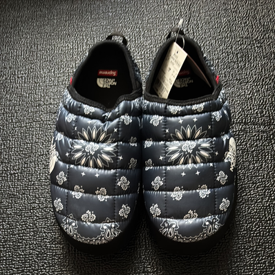 Supreme TNF BANDANA TRACTION MULE