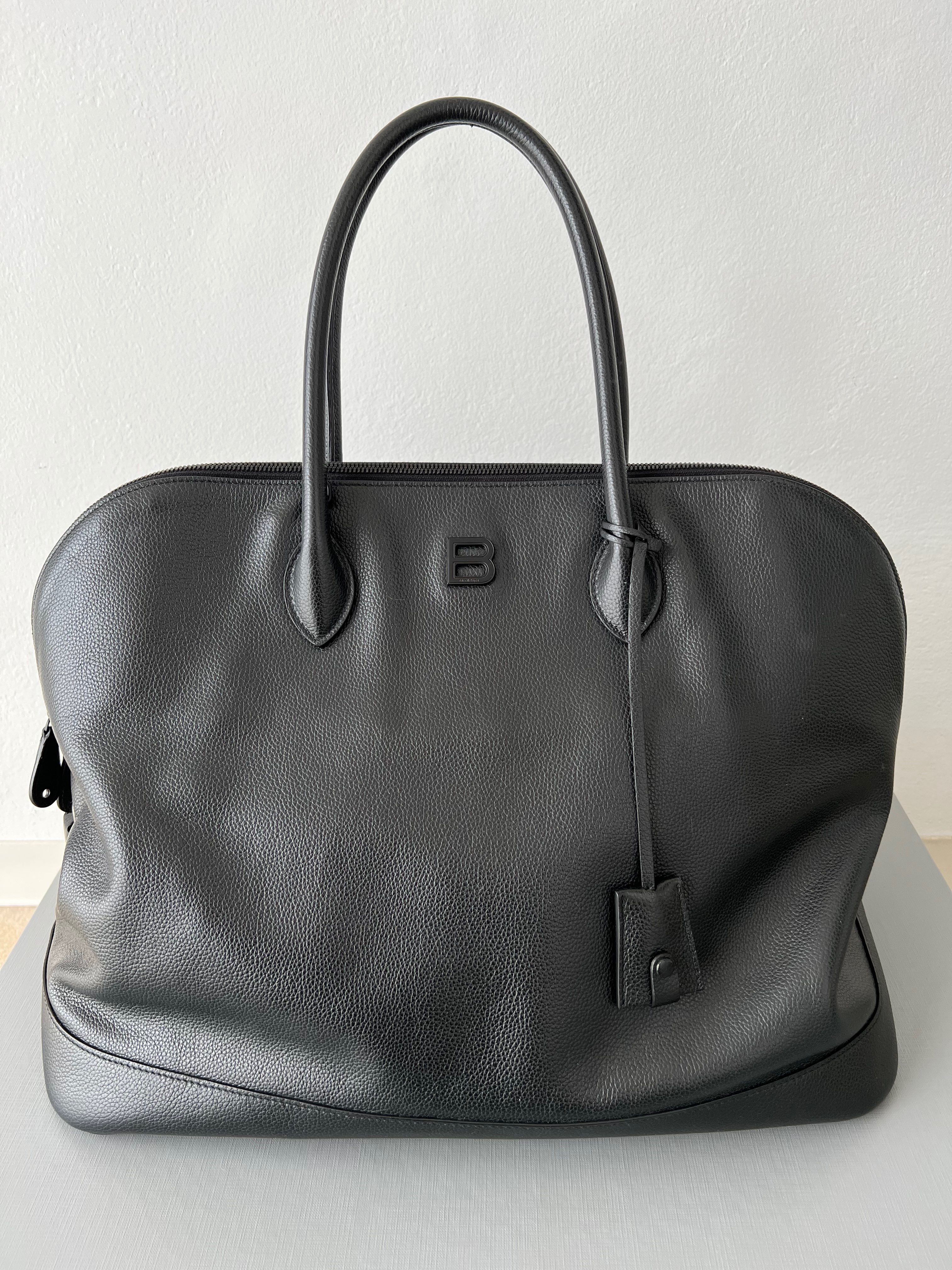 BALENCIAGA Logo Projector Large Handbag "Black"