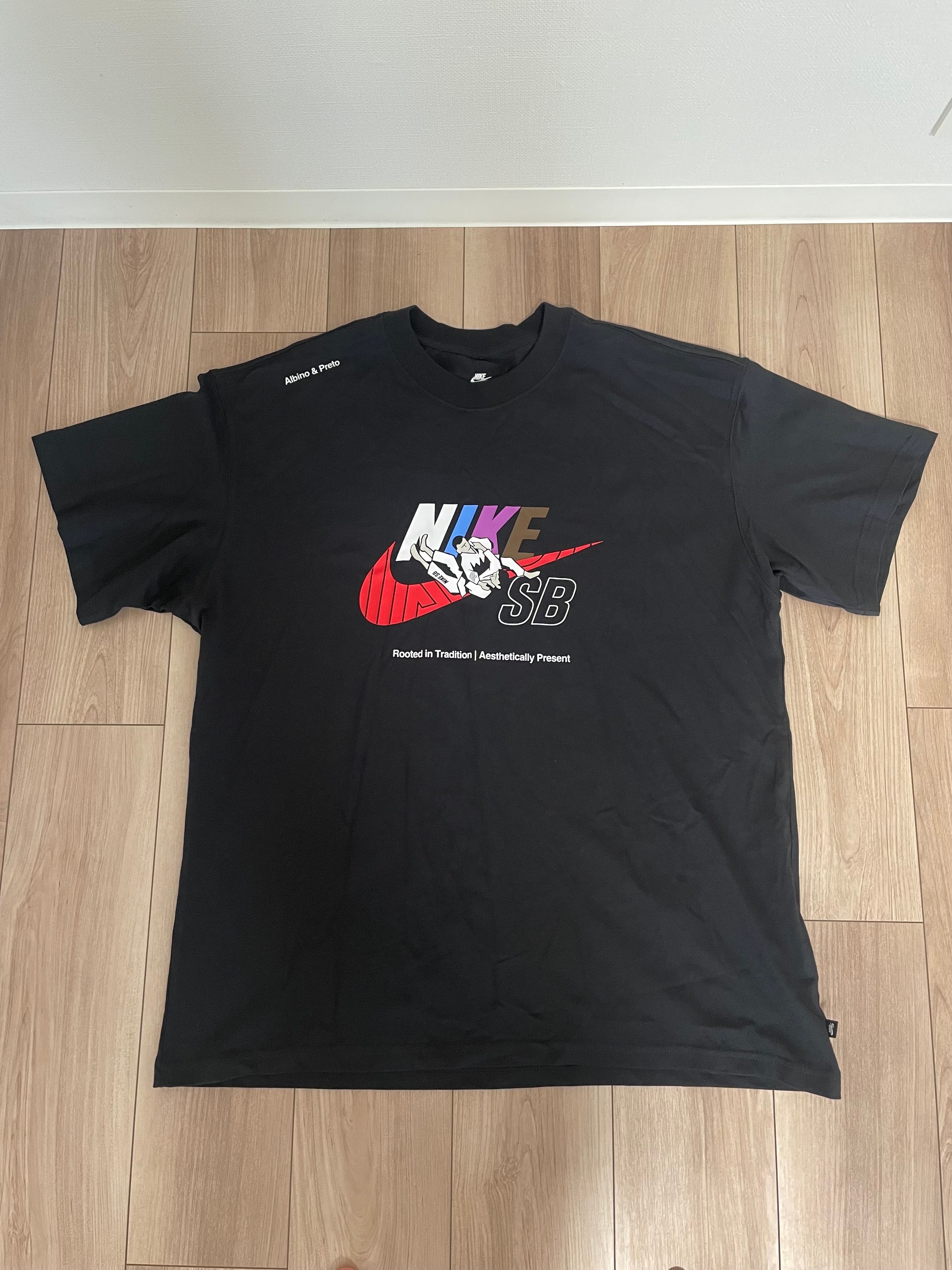 Nike SB Tee Albino & Preto "Black"