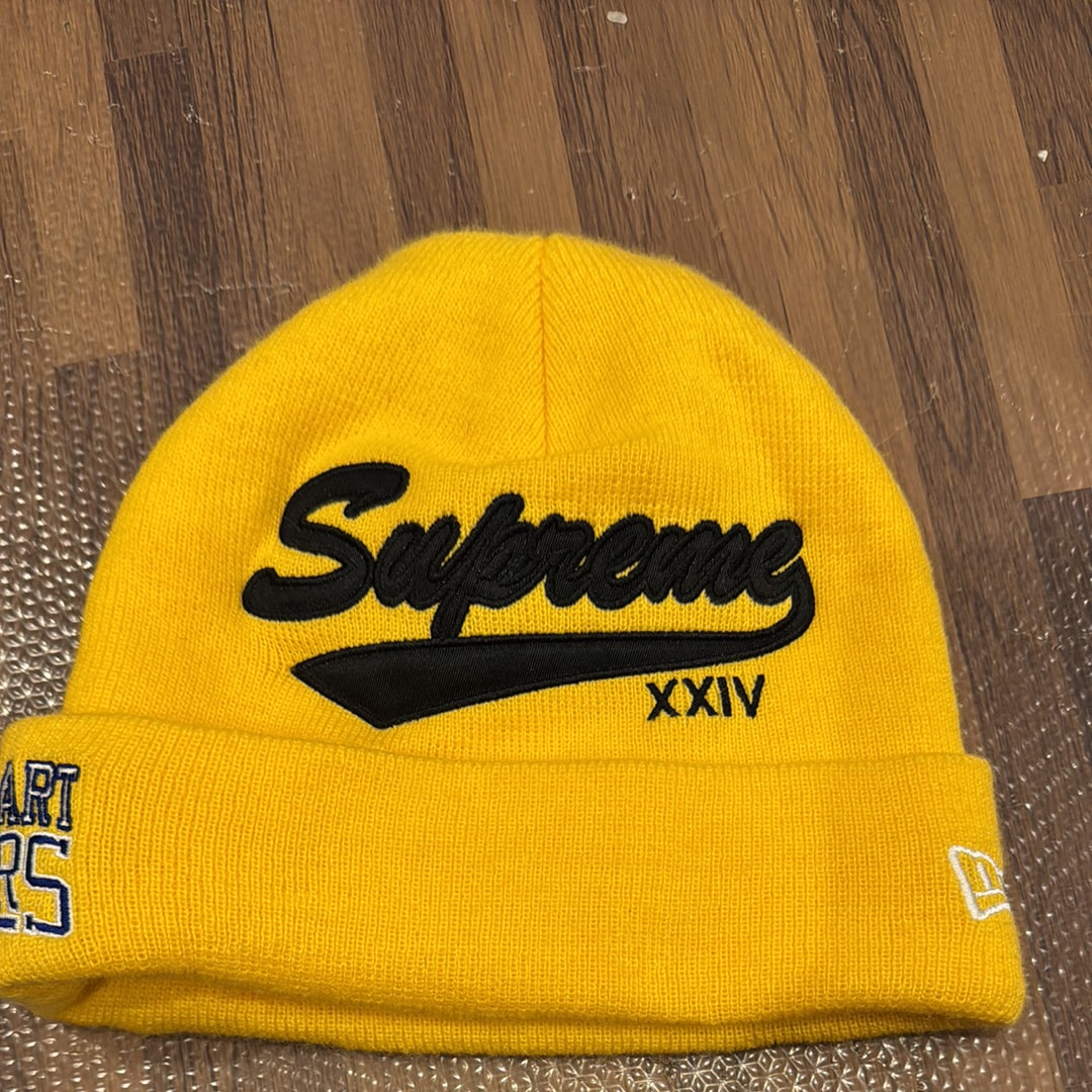 シュプリーム ニューエラ サルベーション ビーニー "ゴールド"