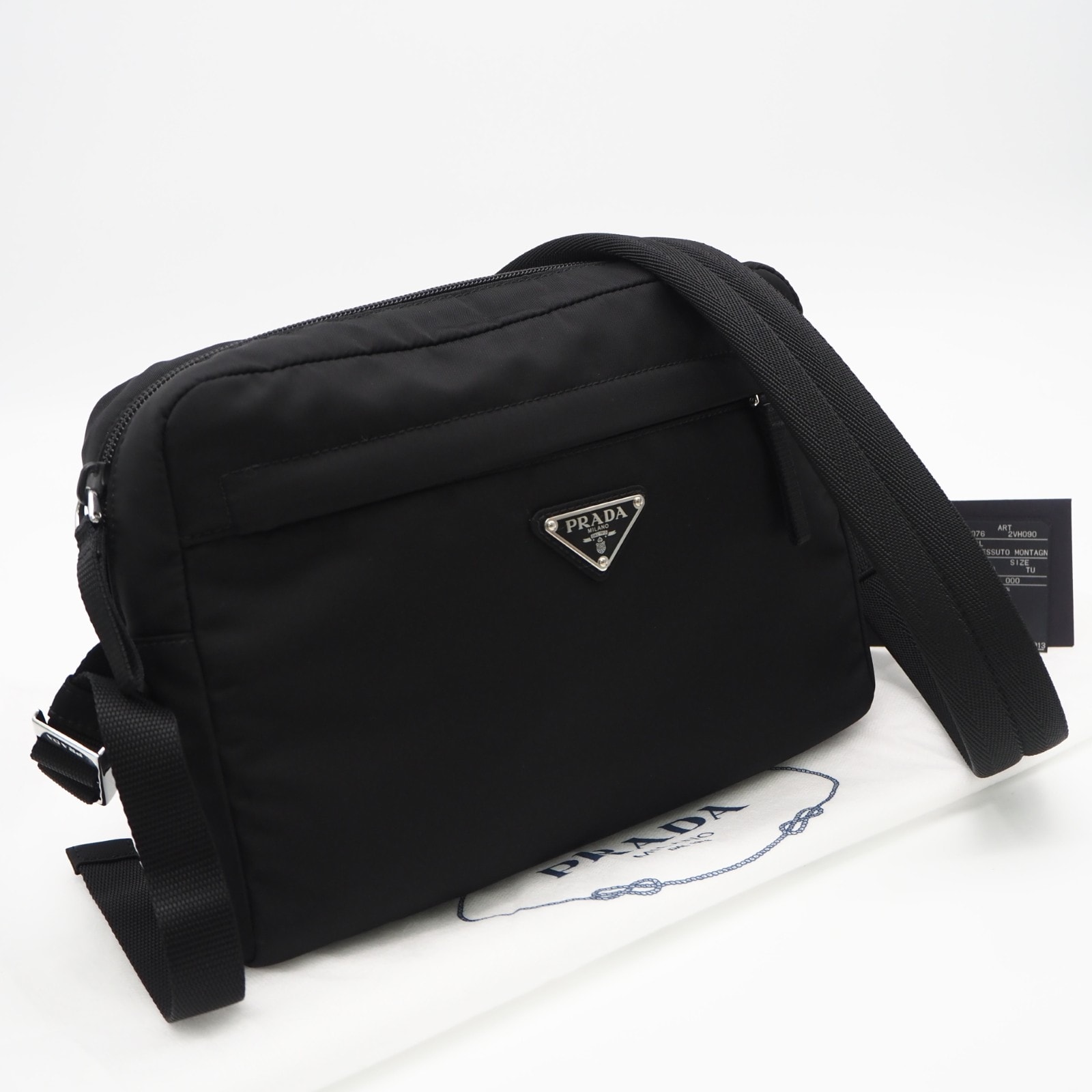 極美品 PRADA プラダ テスート ナイロン ショルダーバッグ 2VH090 ショルダーバッグ ブラック ナイロン メンズ
