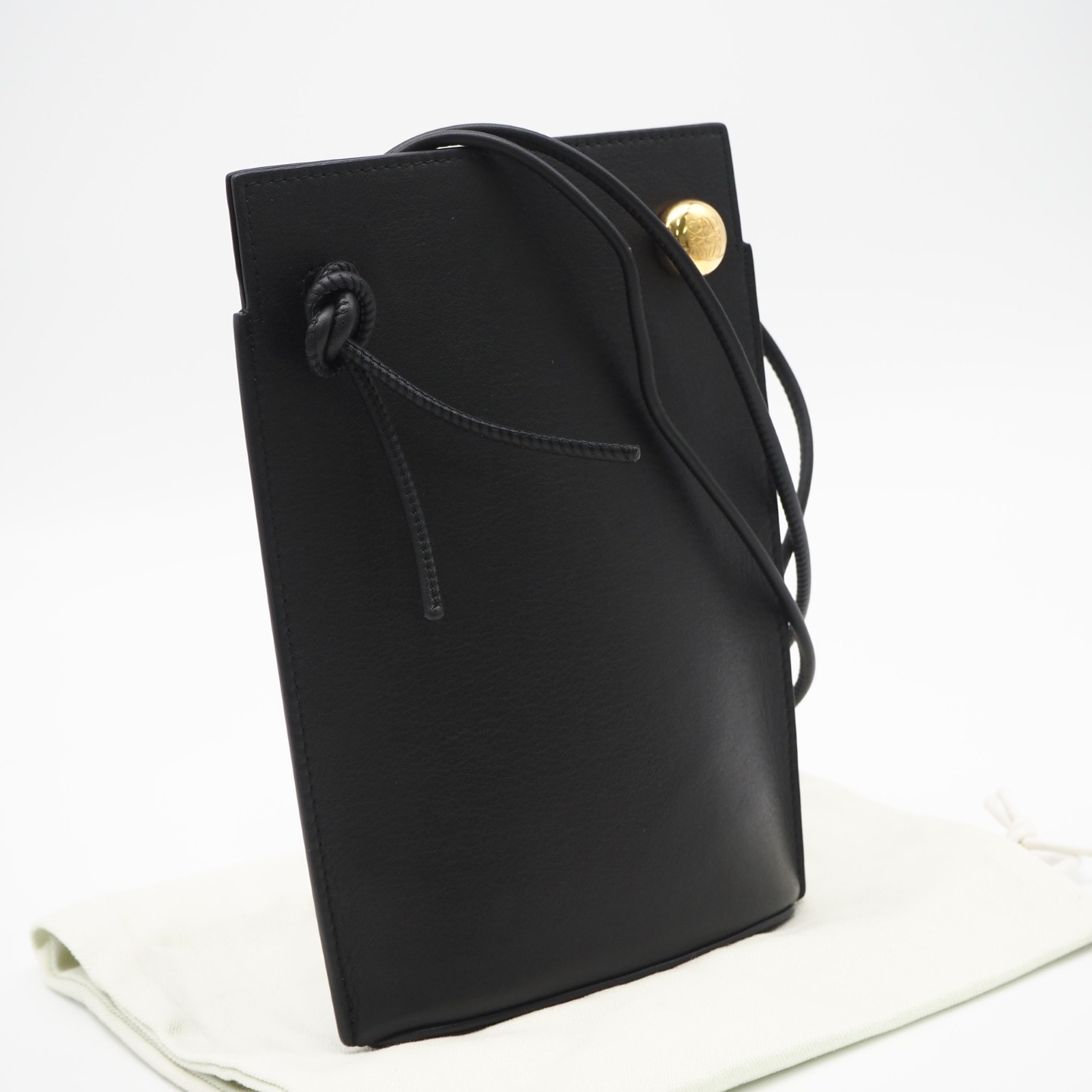美品 LOEWE ロエベ クラシックカーフ ペブル ダイス ポケット CPBPR12X02 ショルダーバッグ ブラック カーフレザー レディース
