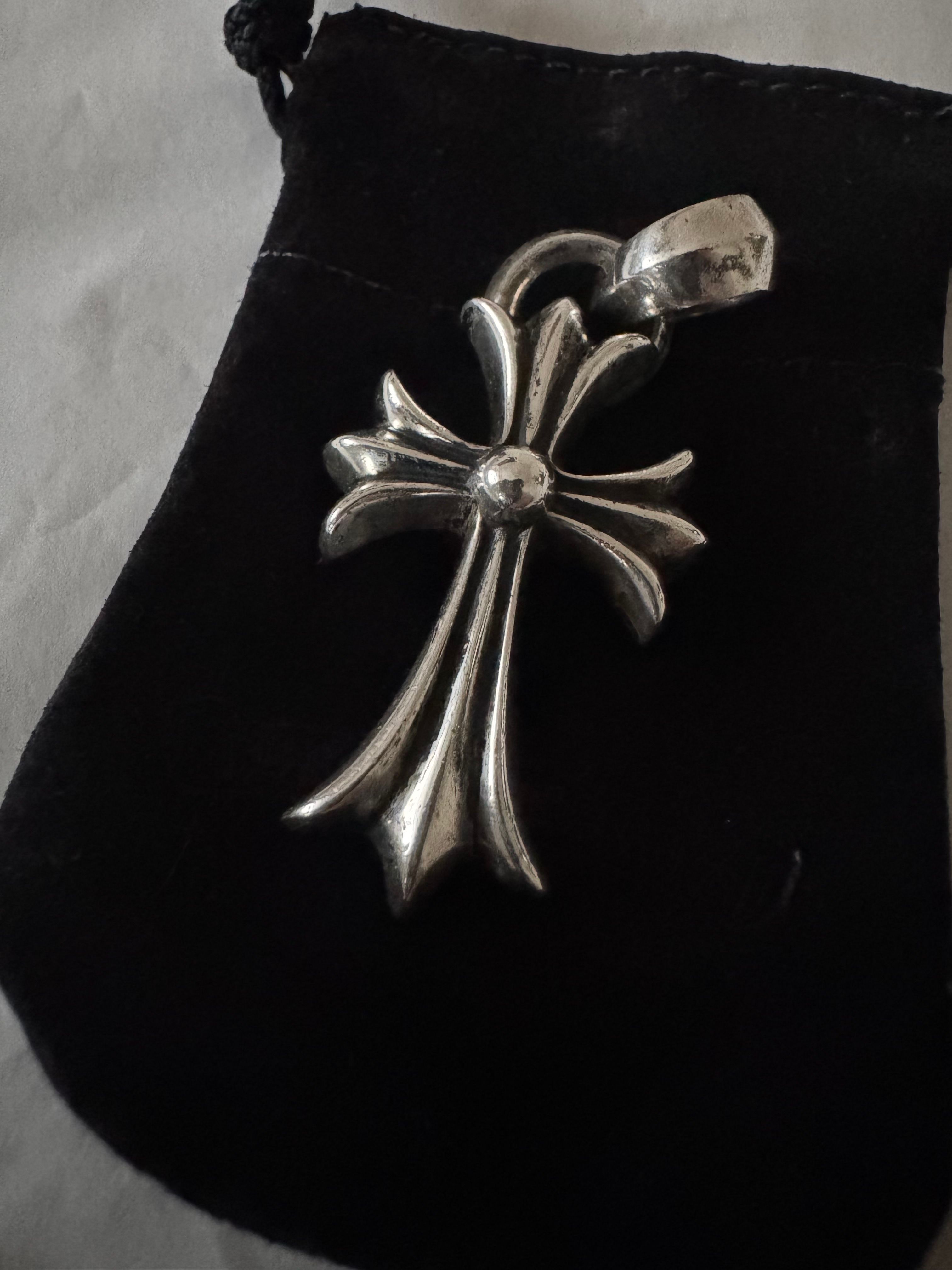 Chrome Hearts CH Cross Pendant Small / Plain Bail "Silver"