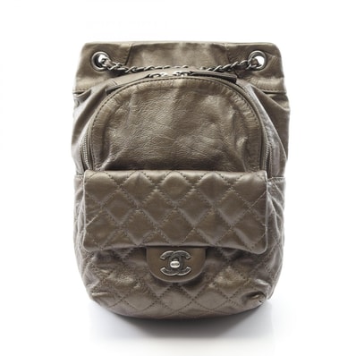 シャネル CHANEL マトラッセ リュックサック バックパック バッグ レザー レディース カーキ系 【中古】