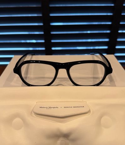 Gentle Monster x Maison Margiela MM113 01 "Black"