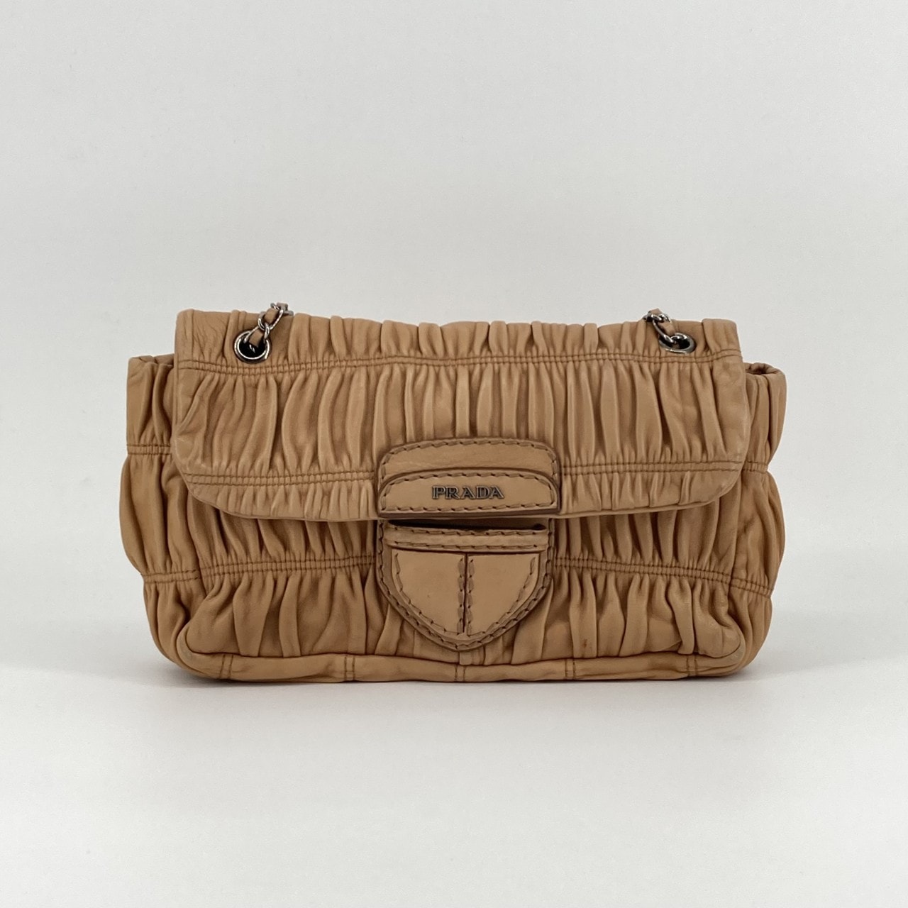 PRADA(プラダ) ナッパ ゴーフル チェーン ラムスキン B4553C ショルダーバッグ キャメル