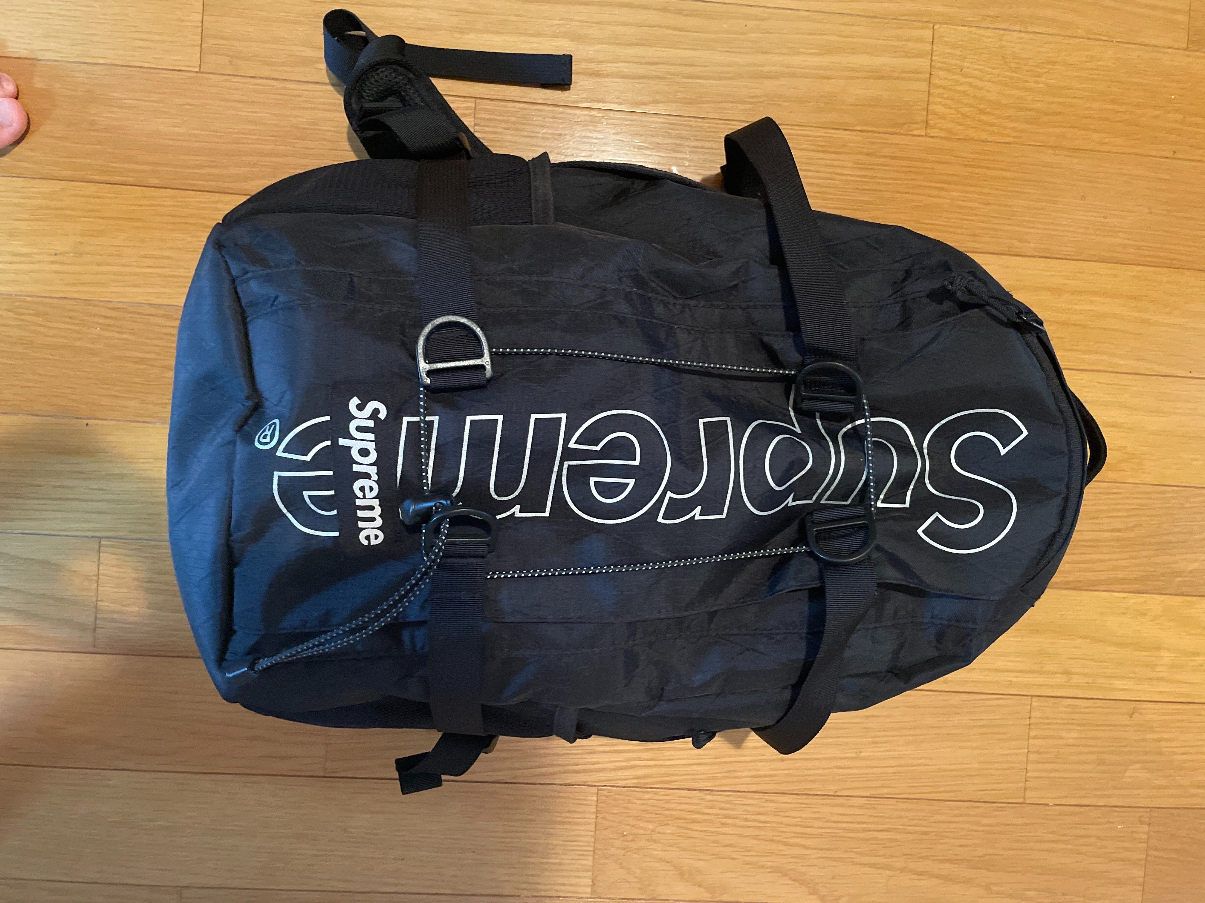 Supreme 18FW Backpack "Black"