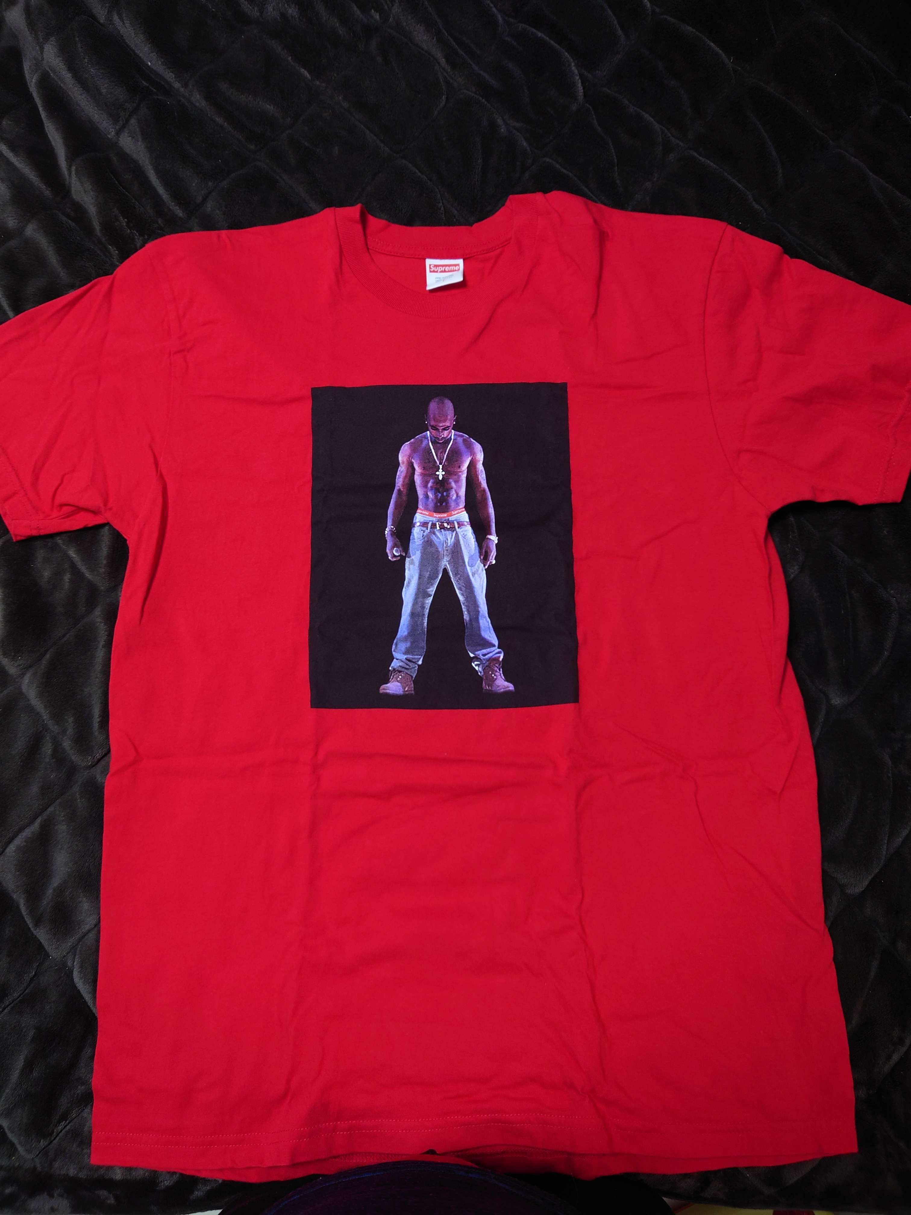 Supreme Tupac Hologram Tee "Red"