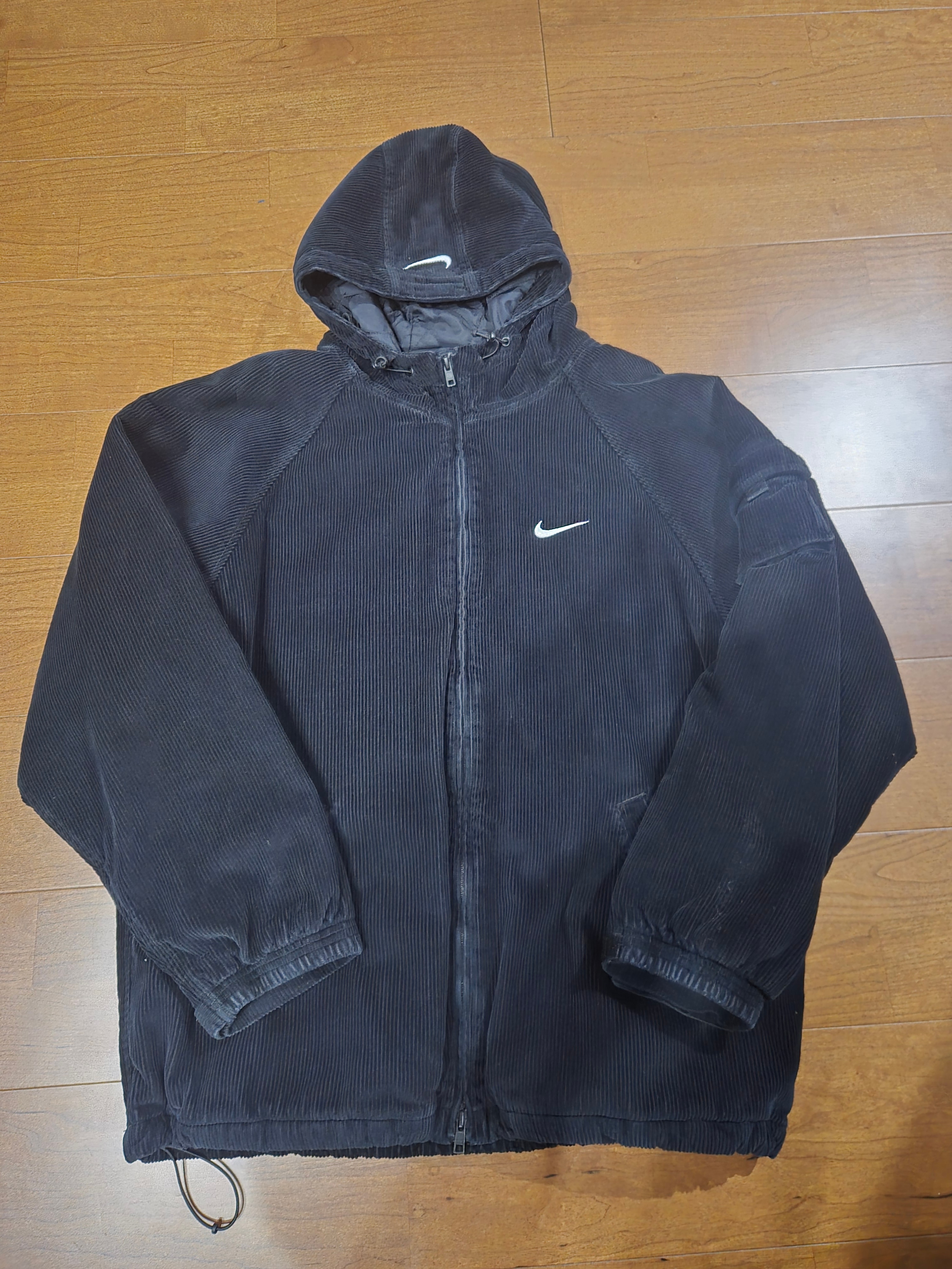 Supreme / Nike Arc Corduroy Hooded Jacket "Black"