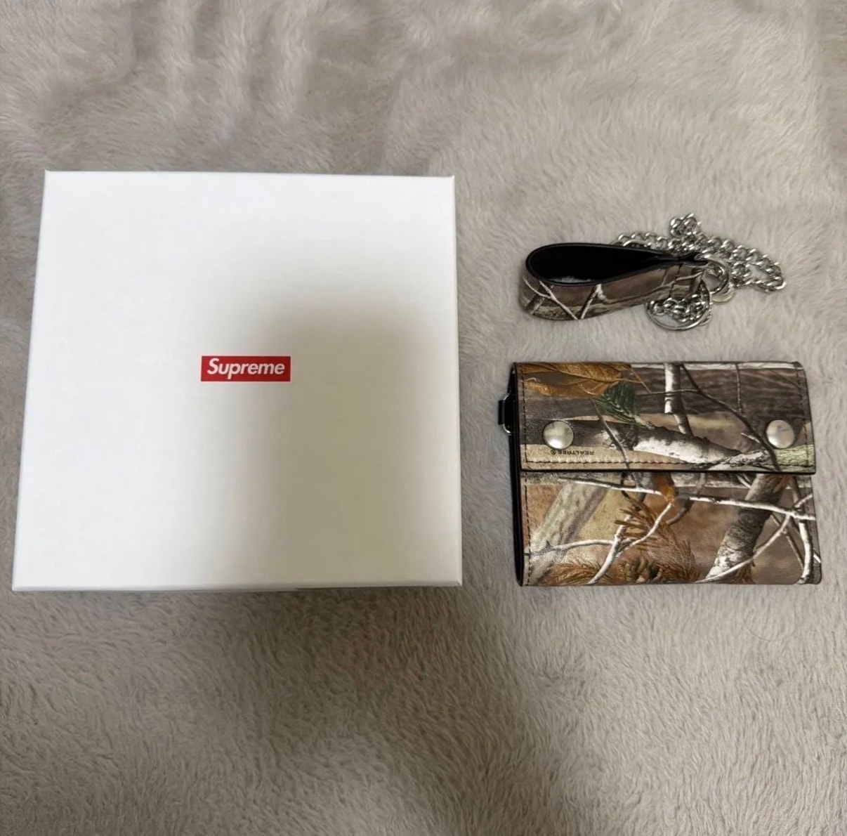 Supreme Leather Chain Wallet (25FW) 