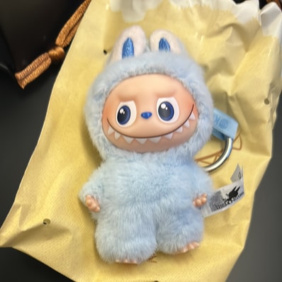 POP MART THE MONSTERS (LABUBU) Pin for Love Series-Vinyl Plush Pendant (A-M) D