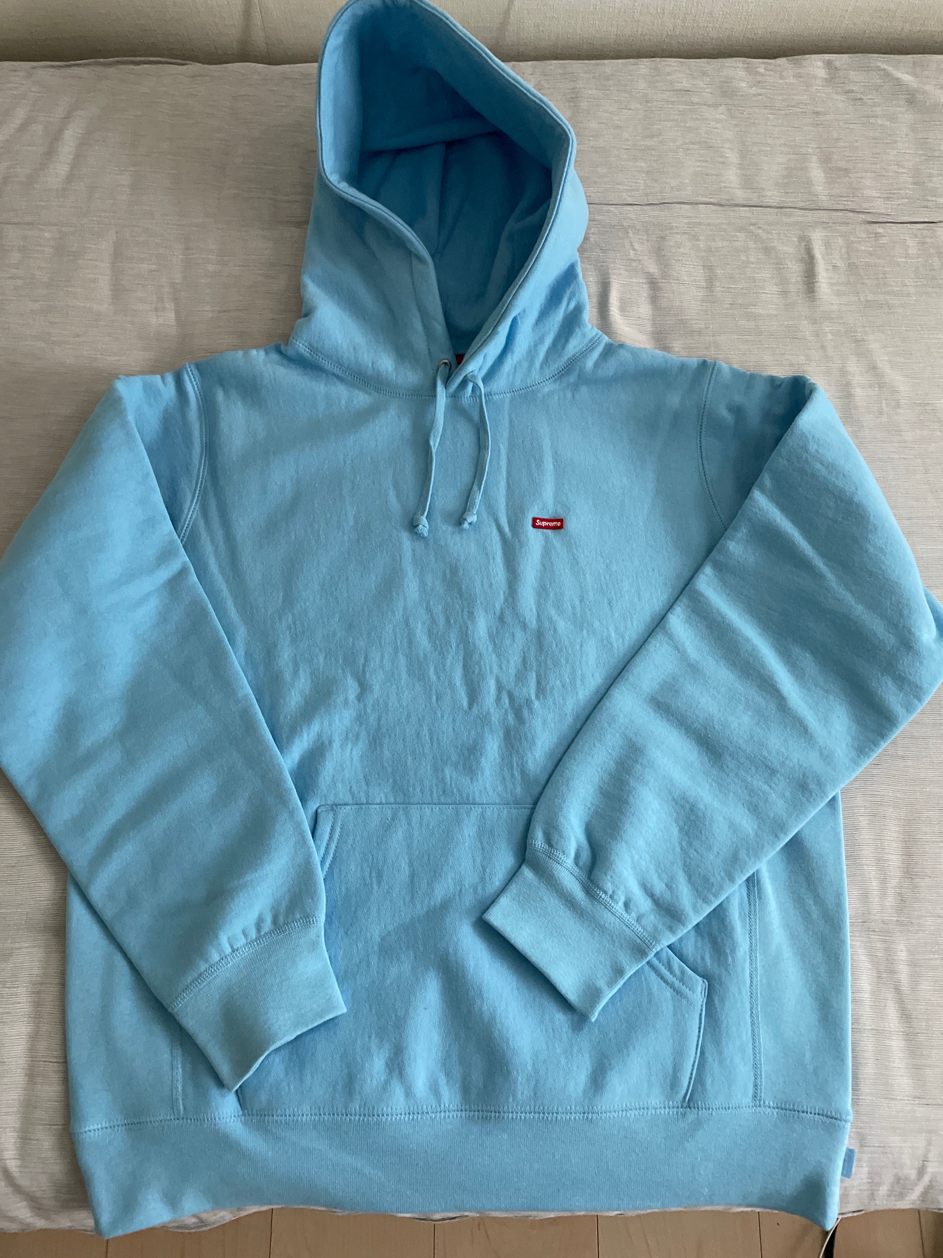 Small Box Hooded Sweatshirt