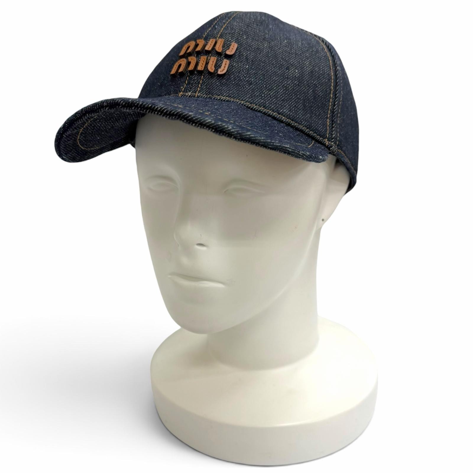 極美品 ミュウミュウ ロゴ レザーワッペン デニム ベースボールキャップ M