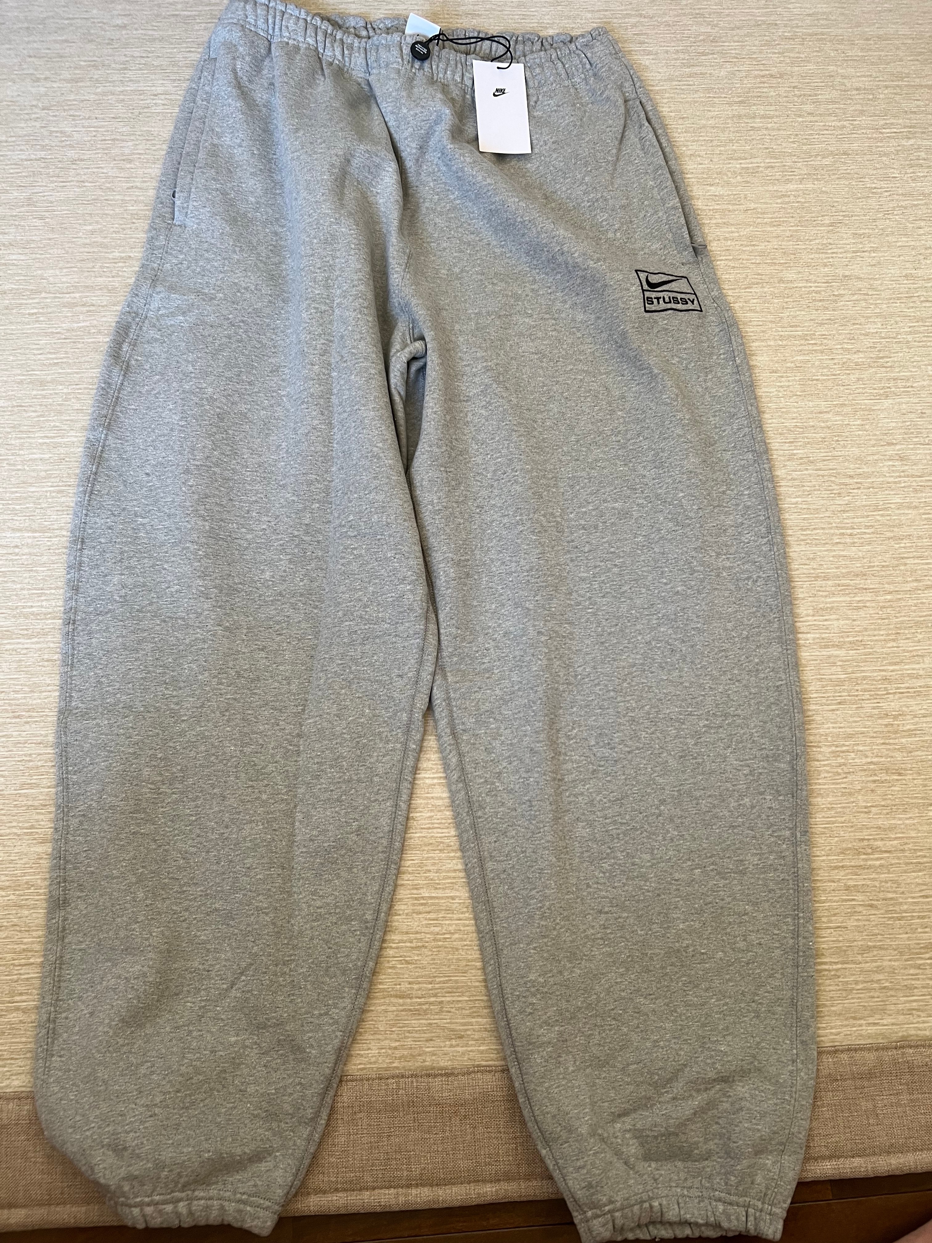 Stussy x Nike Fleece Pants (US Size) "Grey" DO9340-063