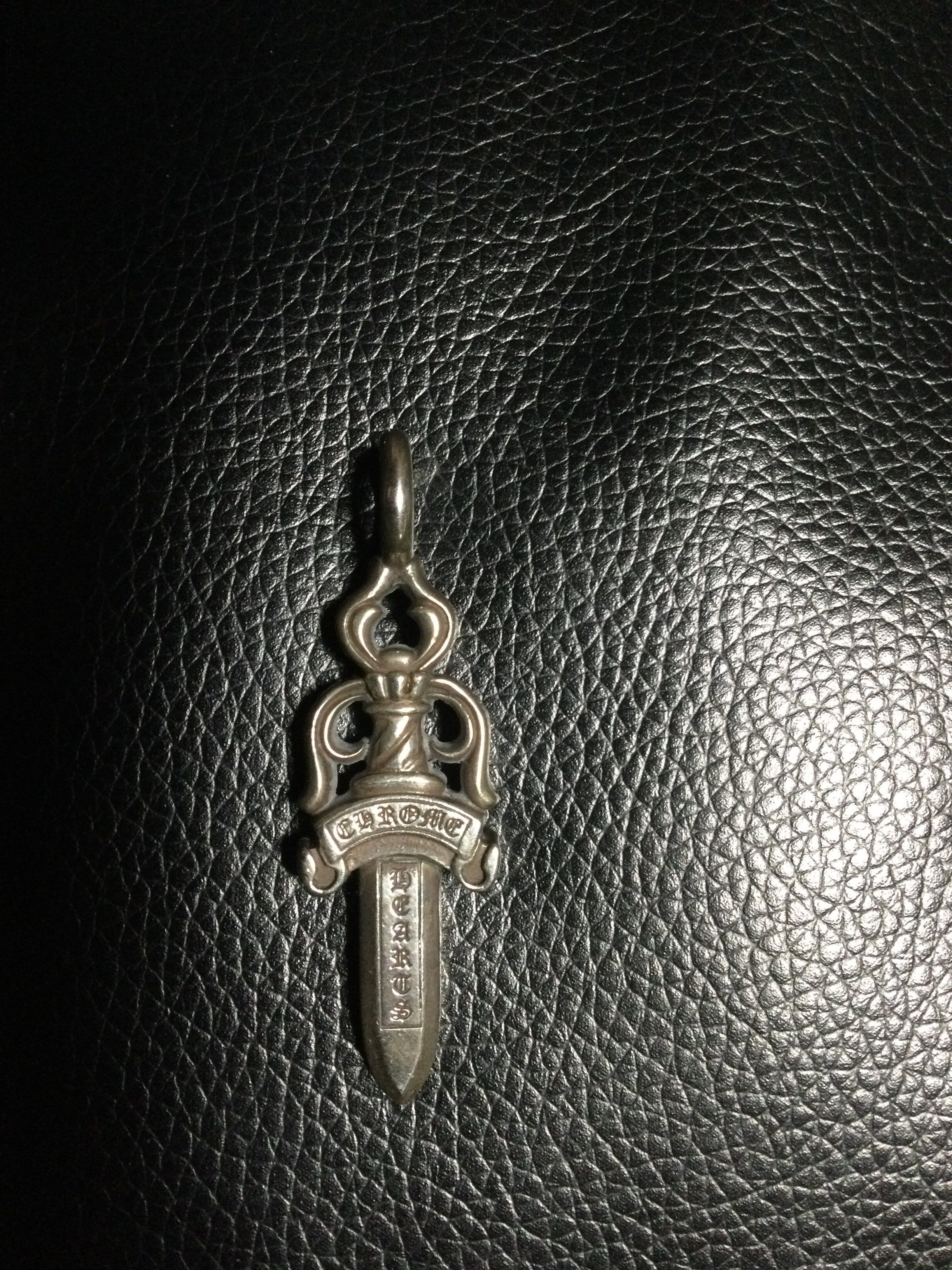 Chrome Hearts Double Dogger Pendant "Silver"
