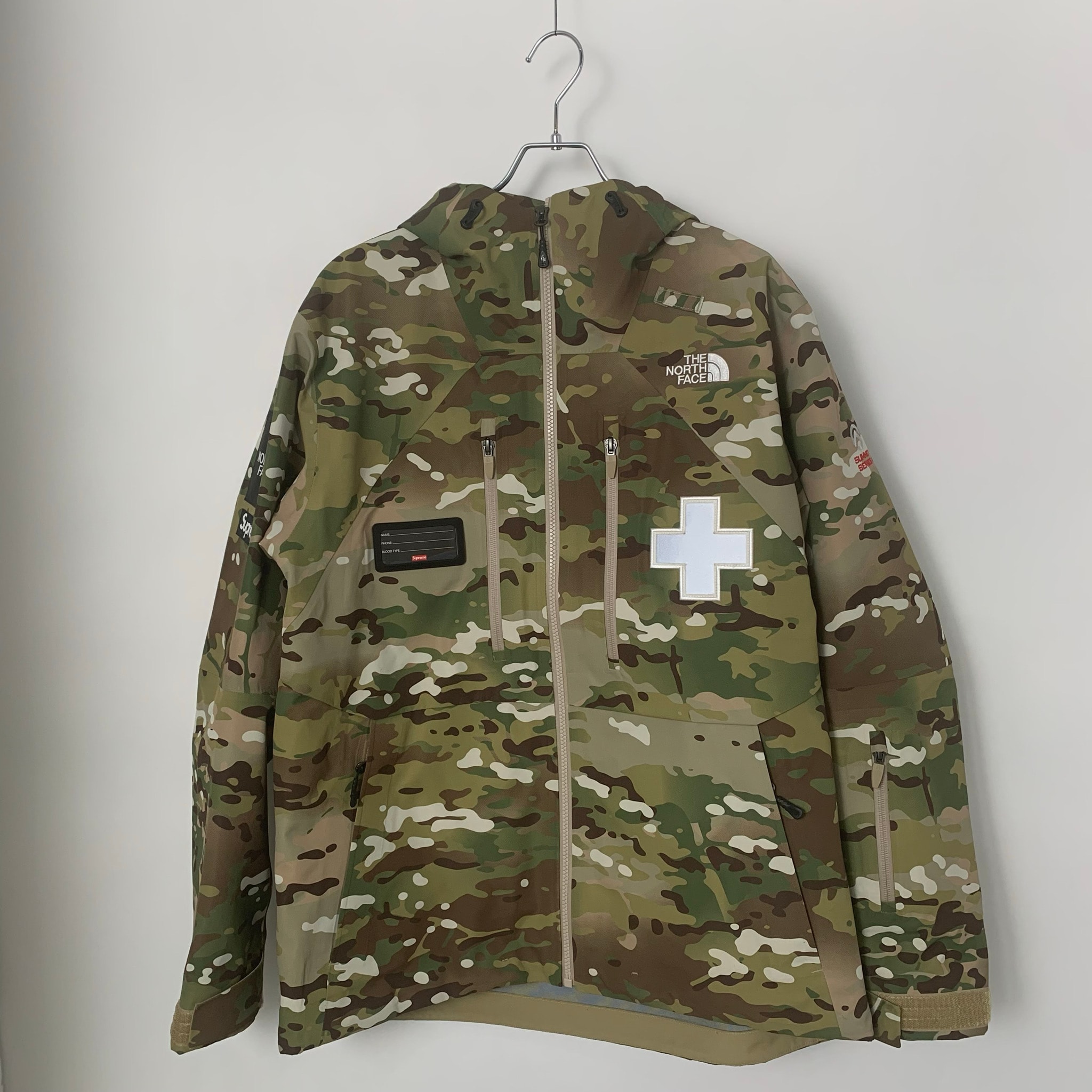 Supreme x The North Face Summit Series Rescue Mountain Pro Jacket "Multi Camo"
