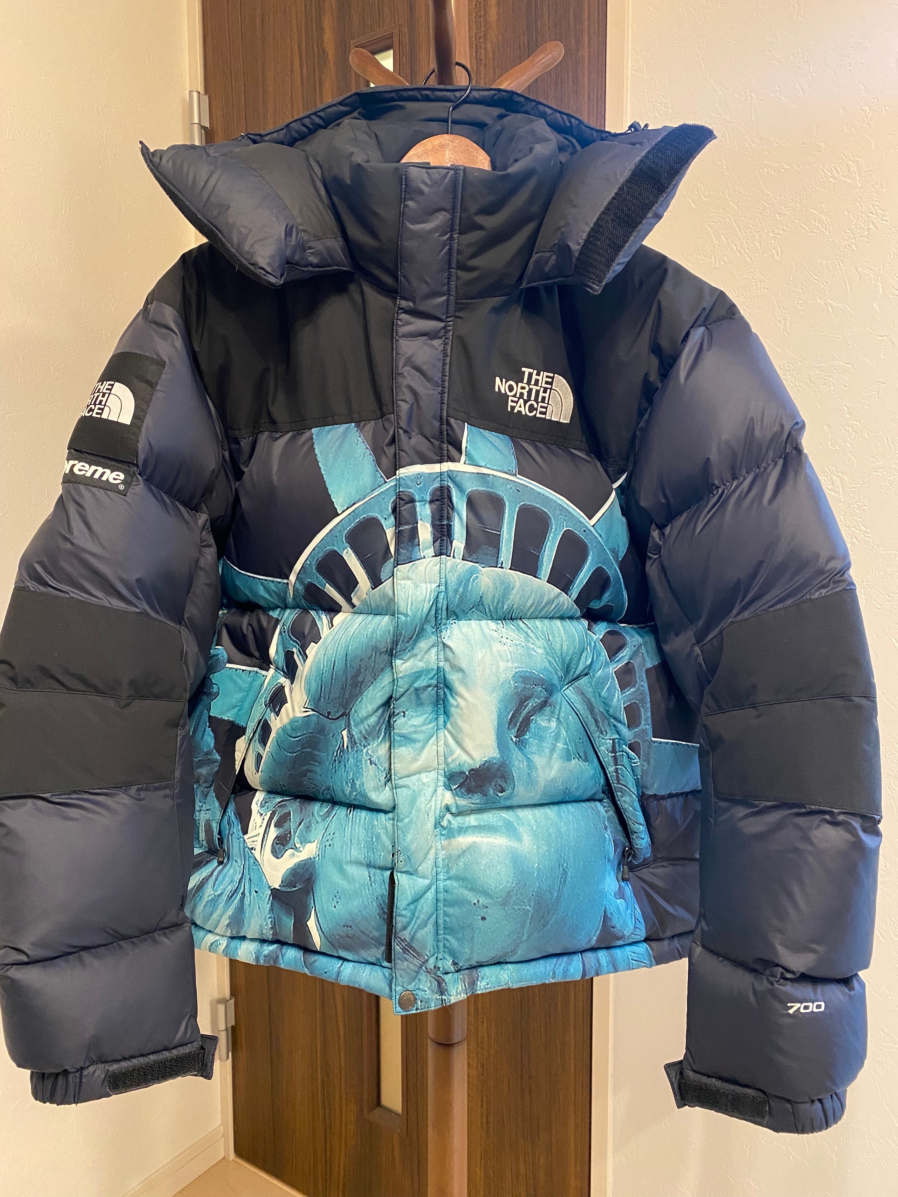 Supreme x The North Face Statue of Liberty Baltoro Jacket "Black"