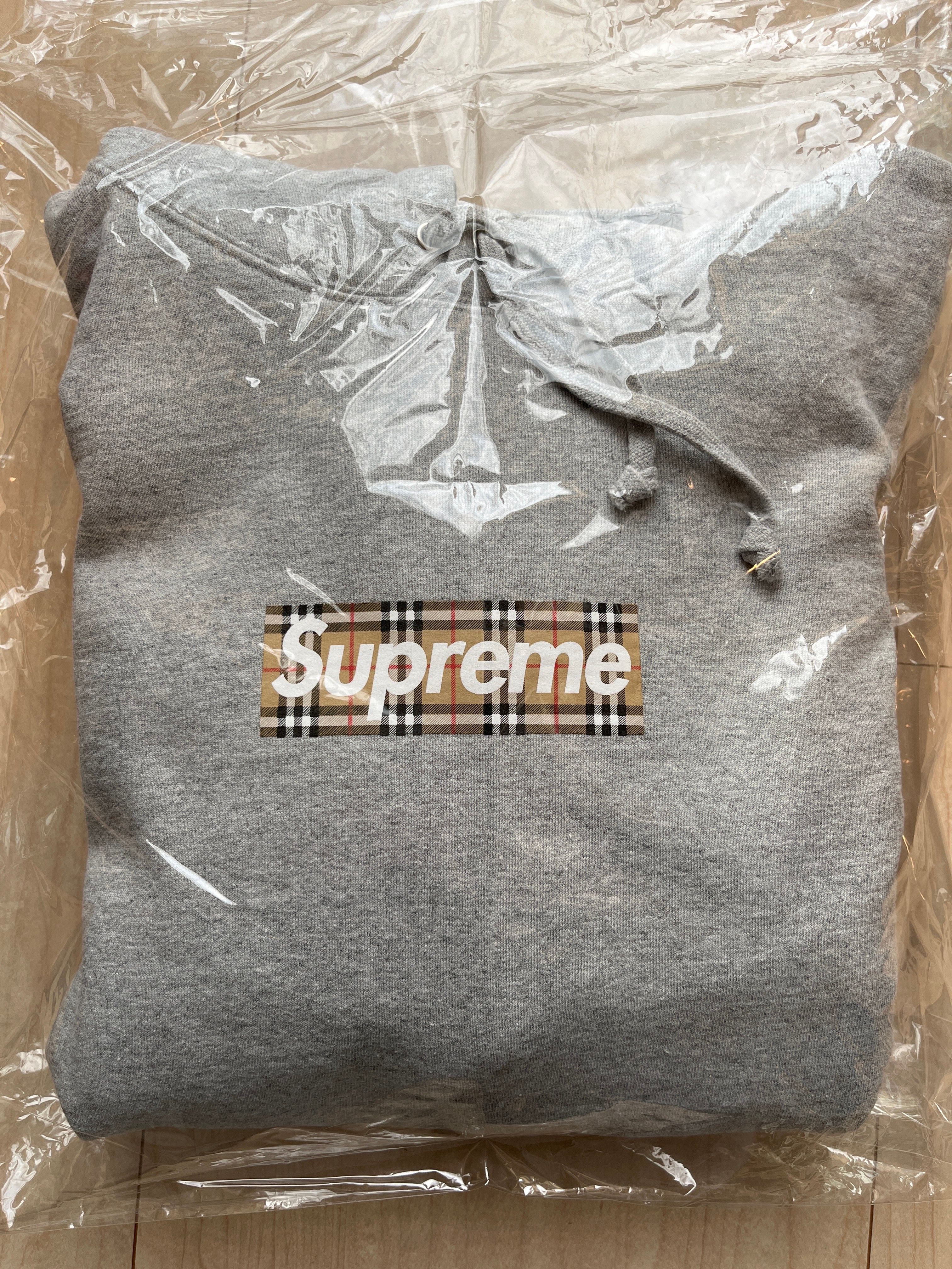 Supreme / Burberry Box Logo Hooded Sweatshirt "Heather Grey"