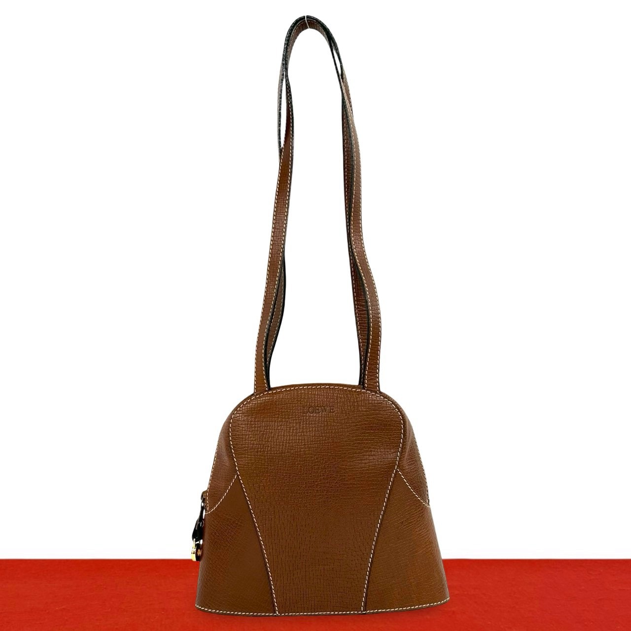 LOEWE ロエベ ロゴ 型押し レザー ショルダーバッグ ブラウン
0016b