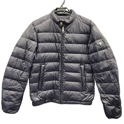 PRADA 希少 極美品 プラダ トライアングルロゴ キルティング ダウンジャケット SGA462 ポリアミド ネイビー 光沢 #46 メンズ ノーカラー 三角プレート ロゴプレート Aランク 中古 鑑定済 プラダジャケット