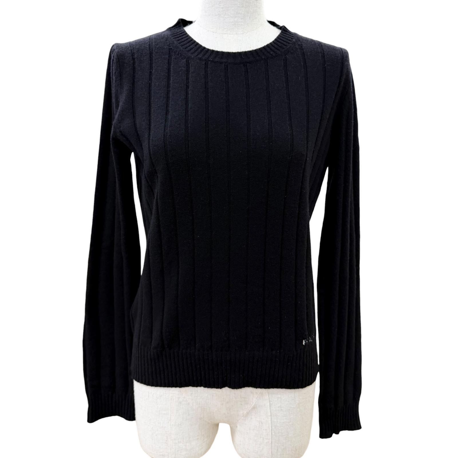 美品 プラダ ニット ブラック レディース 38 P24M26