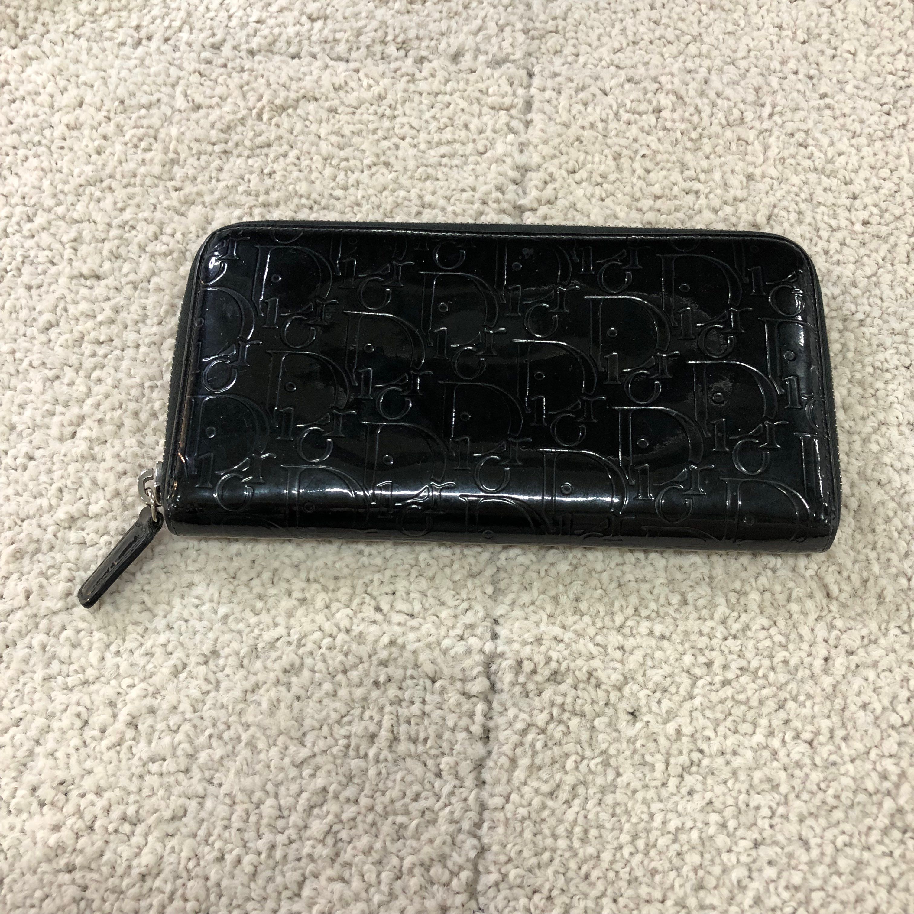 ディオール エナメル 長財布 ブラック