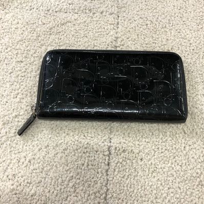 ディオール エナメル 長財布 ブラック