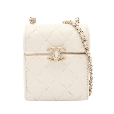シャネル CHANEL マトラッセ ミニ ショルダーバッグ バッグ ラムスキン(羊革) レディース ホワイト系 【中古】