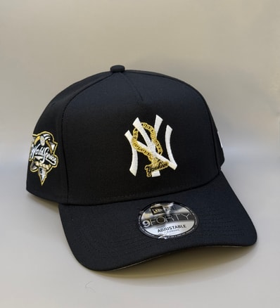 【限定発売】New Era 9FORTY ニューヨーク・ヤンキース ゴールドチェーン 2000 ワールドシリーズ