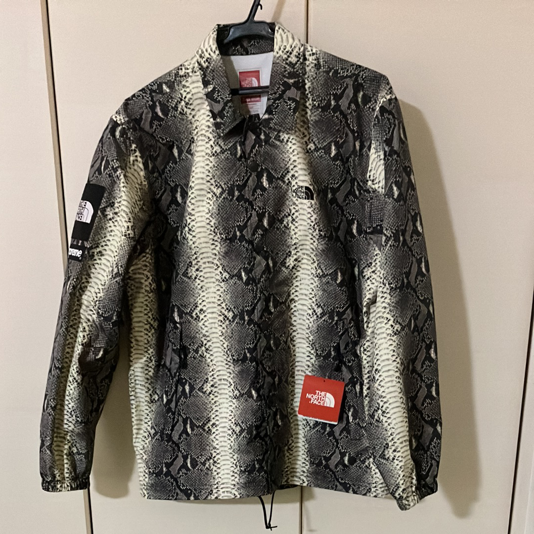 Supreme x The North Face Taped Seam Coaches Jacket "Black"